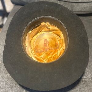 Vintage John B. Stetson "Revenger" 4X Beaver Fur Felt Hat